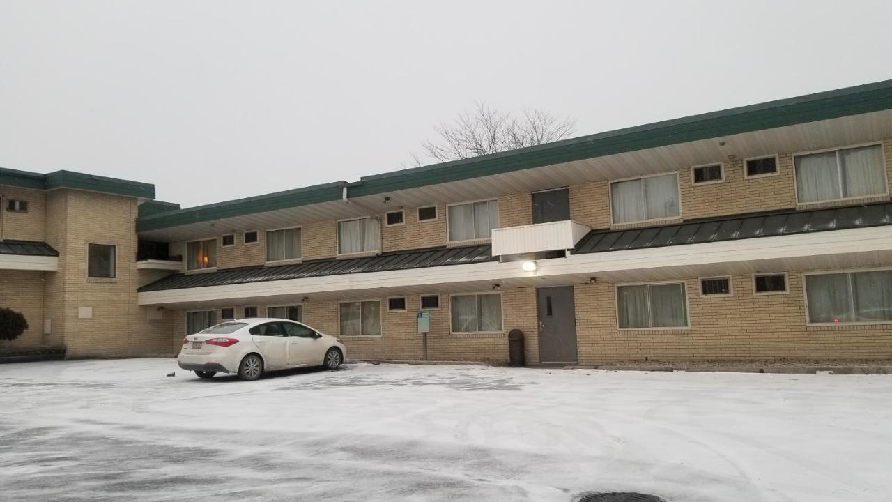 Valued Stay Aloha Madison Exterior foto